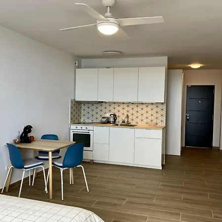 Apartament - Modern With Terrace Views Of Ocean & Sunset *