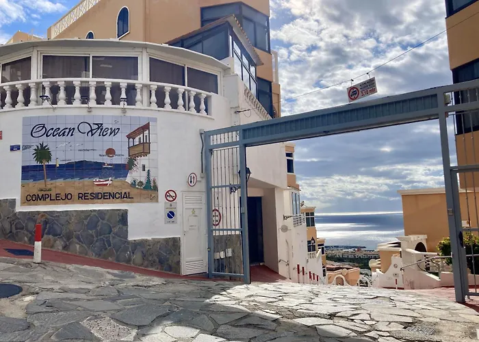 - Modern With Terrace Views Of Ocean & Sunset